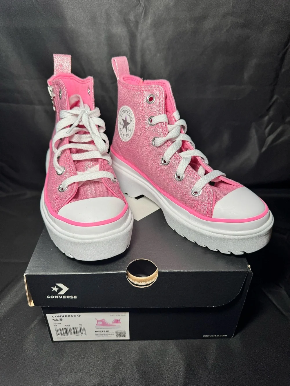 ✨🆕 NIB Chuck Taylor All Star Lugged Lift Platform Prism Glitter High Top Shoe